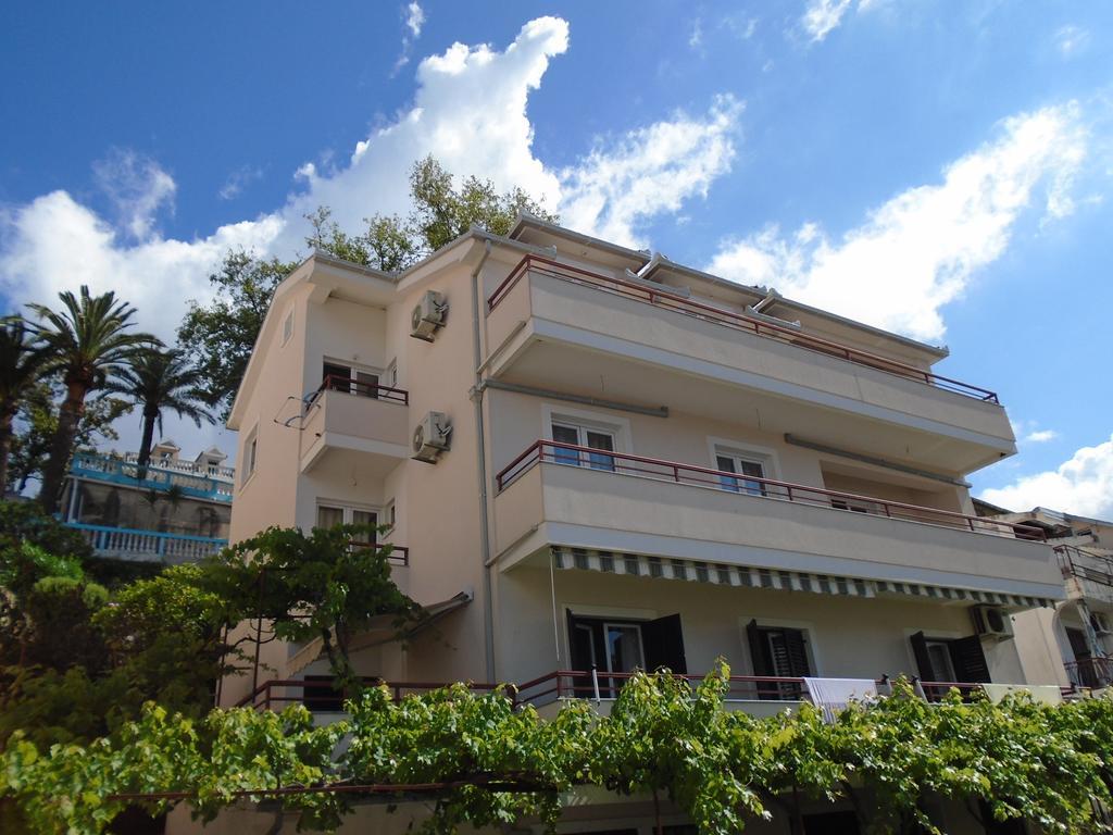 Apartments Kanli Kula แฮร์เซ็ก-โนวี ภายนอก รูปภาพ